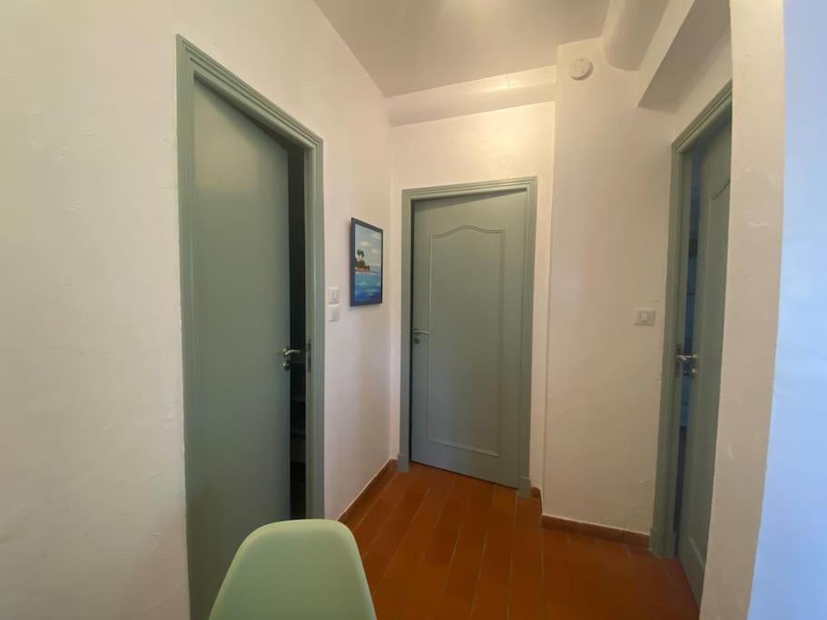 Simone, Appartement Maison, Quartier Calme, Grande Terrasse, Spa, Barbecue, 2 Chambres Frejus Exterior photo