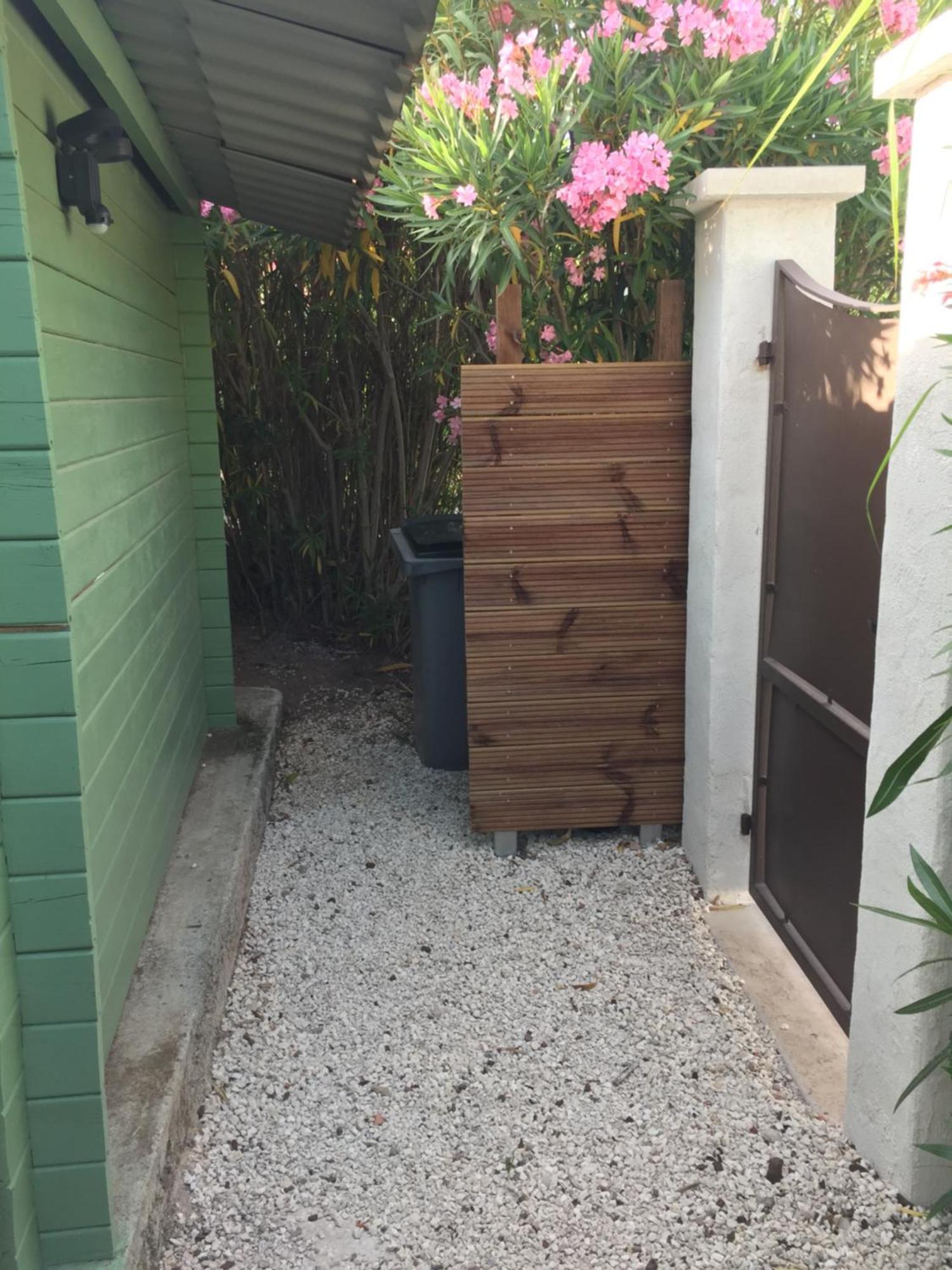 Simone, Appartement Maison, Quartier Calme, Grande Terrasse, Spa, Barbecue, 2 Chambres Frejus Exterior photo